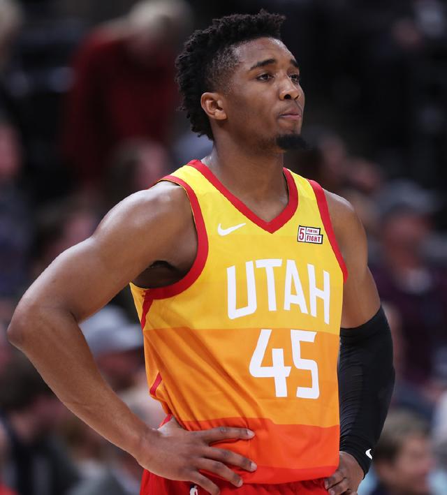 满的鲜花 满的鲜花