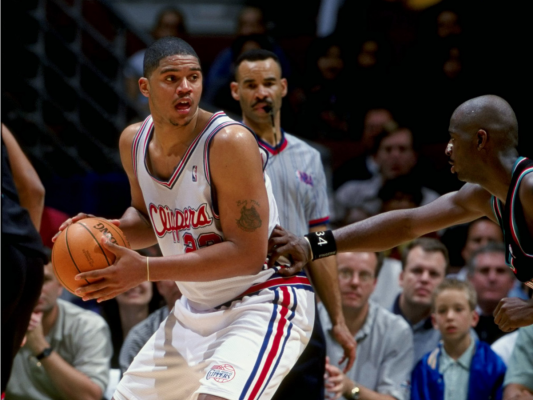 仅比分悬殊 仅比分悬殊