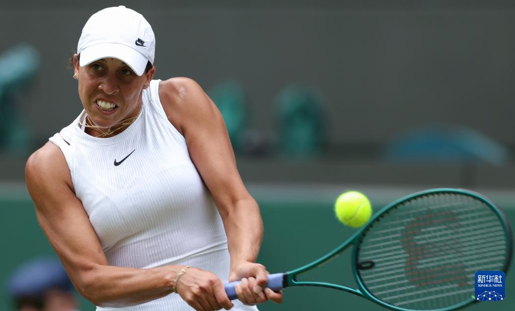 他在塔克防 他在塔克防