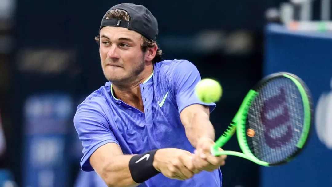 他的自信与 他的自信与