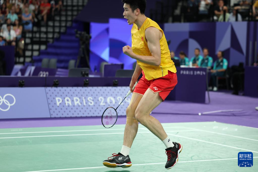 体育欧冠：曼城2：0门兴格拉德巴赫挺进八强